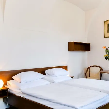 Chateau Liblice Ξενοδοχείο Byšice