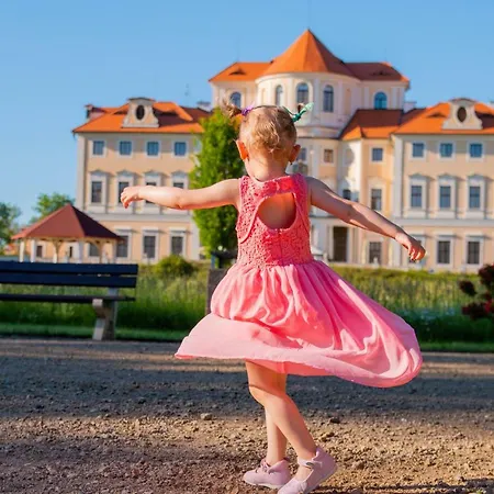 מלון Chateau Liblice ביסיצה