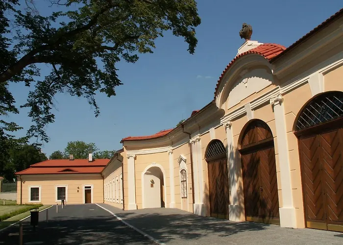 Chateau Liblice Hotel Bysice
