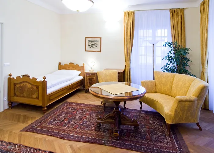 シャトー リブリツェ ホテル