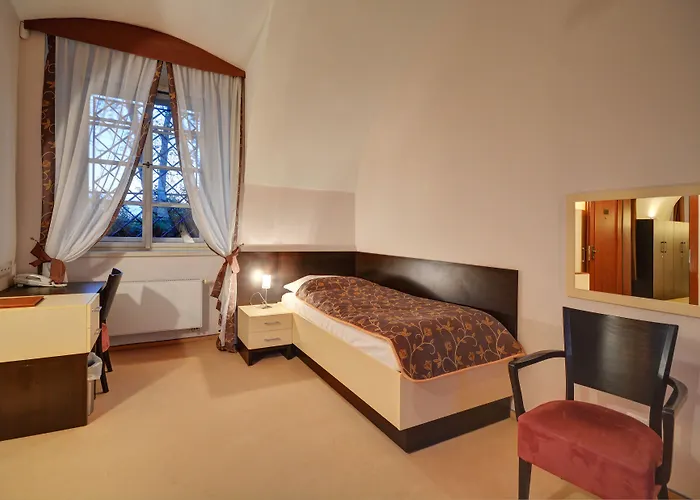 Hotel Chateau Liblice 4*